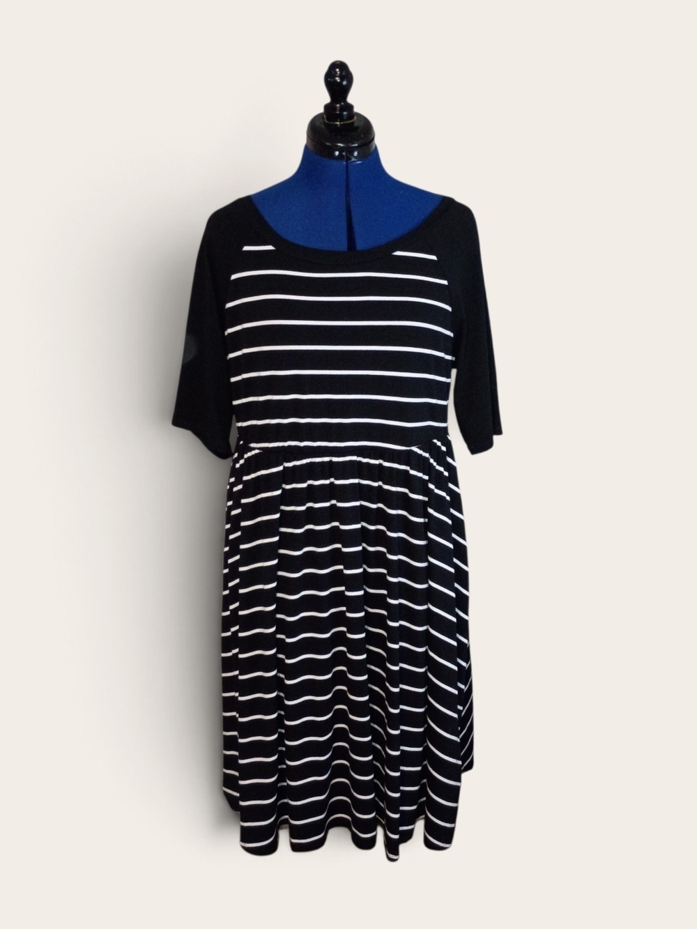 torrid Black & White Striped Scoop Neck Midi Dress